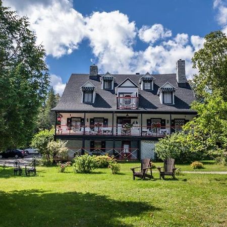 Auberge La Chatelaine La Malbaie Exterior photo