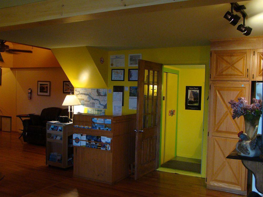Auberge La Chatelaine La Malbaie Exterior photo